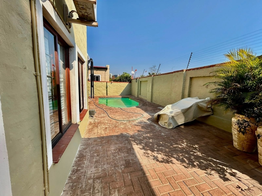 3 Bedroom Property for Sale in Waterval East North West